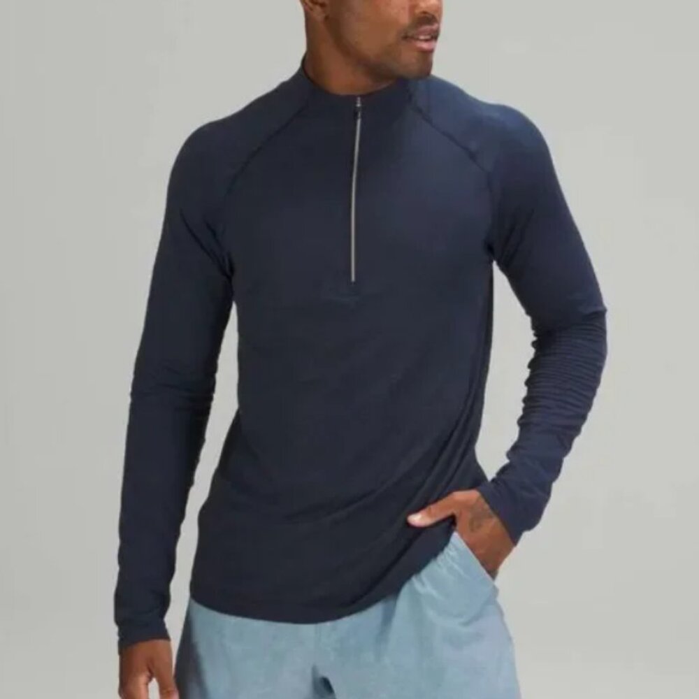 Men Lululemon Metal Vent Tech 1/2 Zip 2.0 Slim Fit in Mineral Blue Size Medium